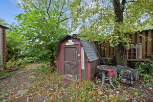  Photo 30