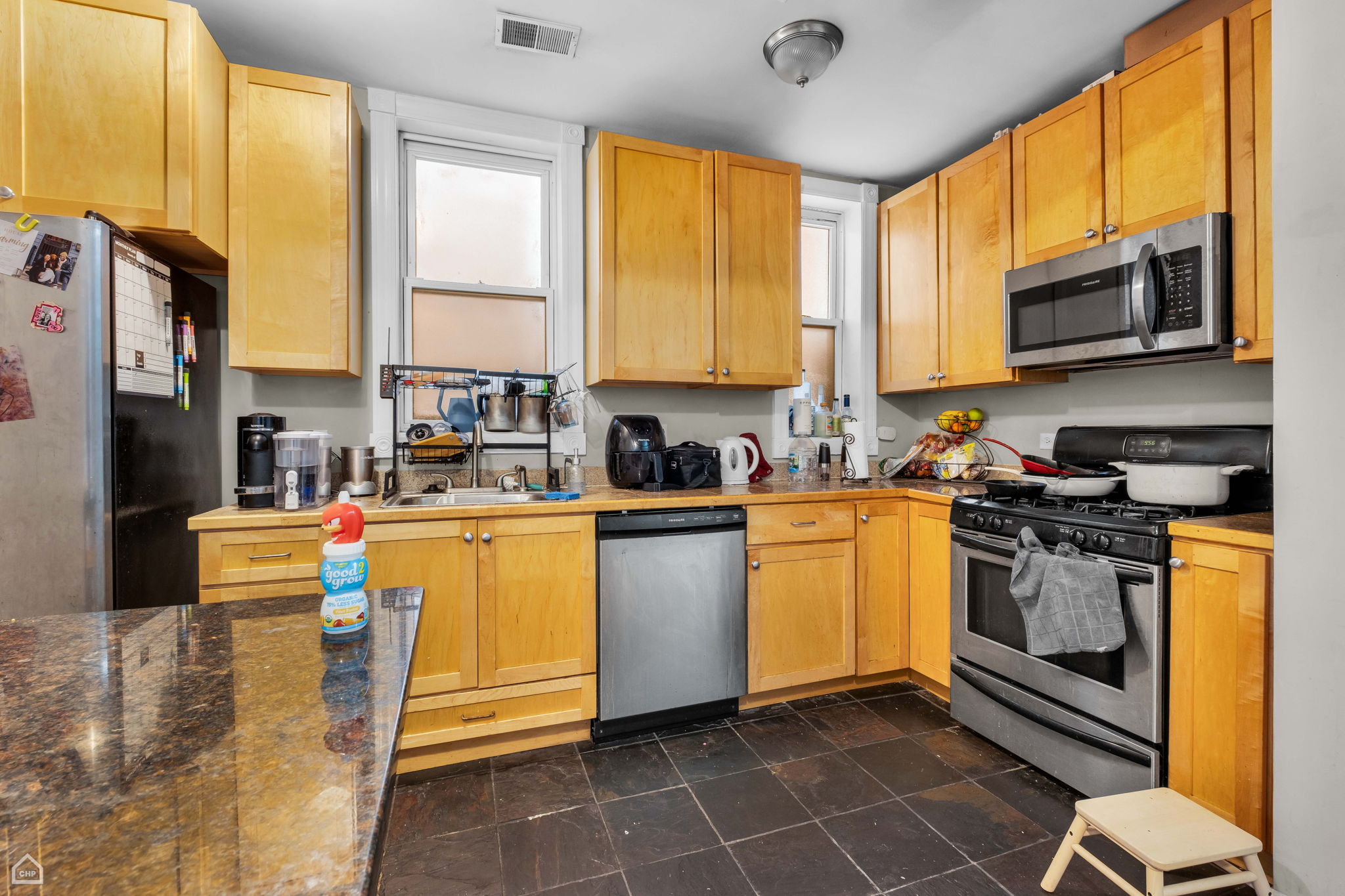 2246 W Palmer St - Unit 2_006