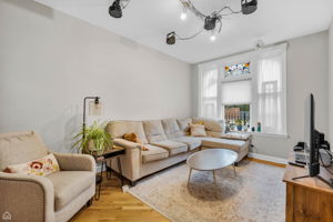 2246 W Palmer St - Unit 1_004