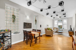 2246 W Palmer St - Unit 1_010