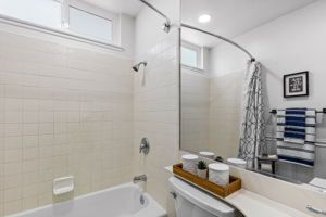  Photo 49