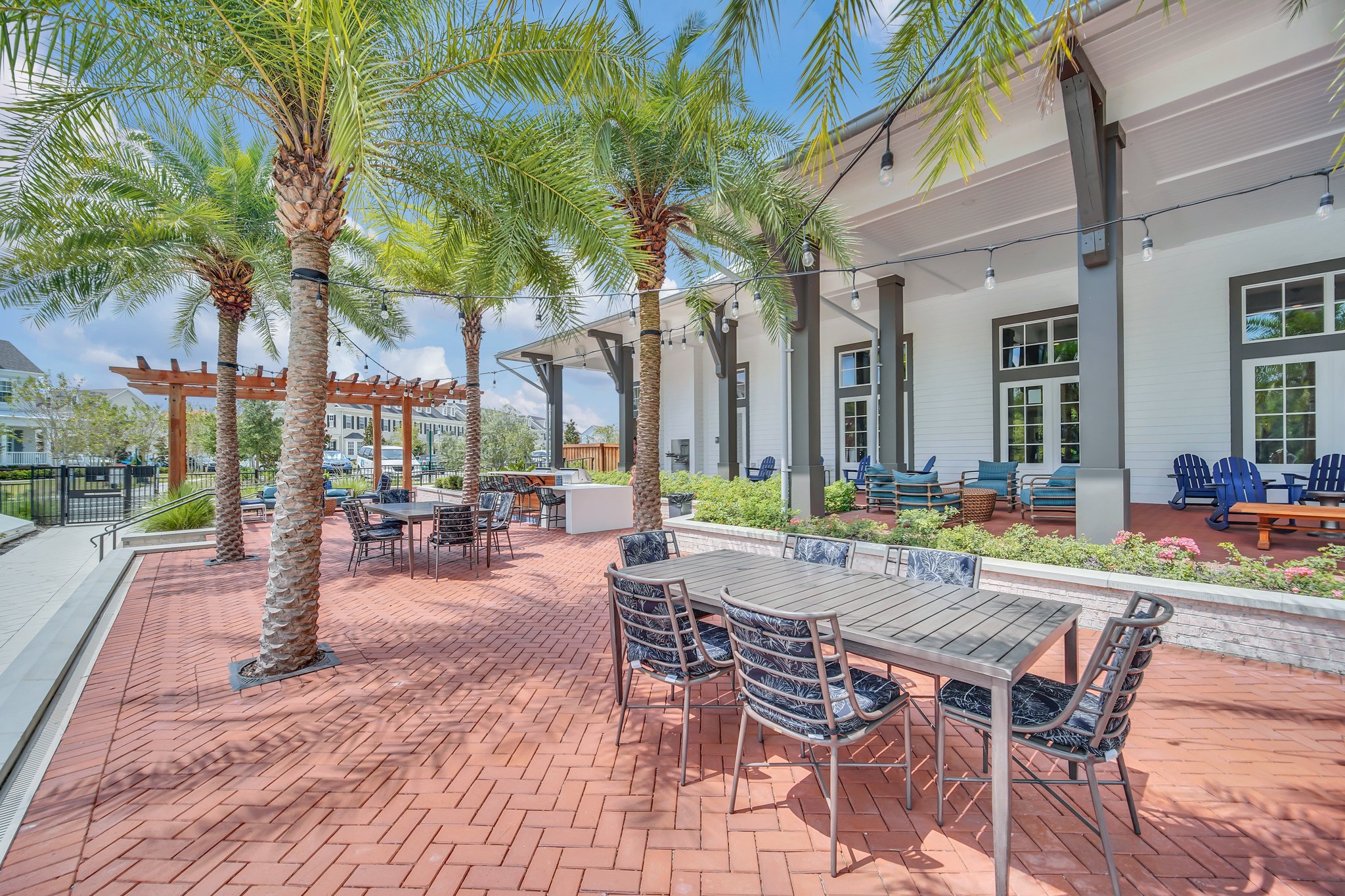 Clubhouse Outdoor Seating