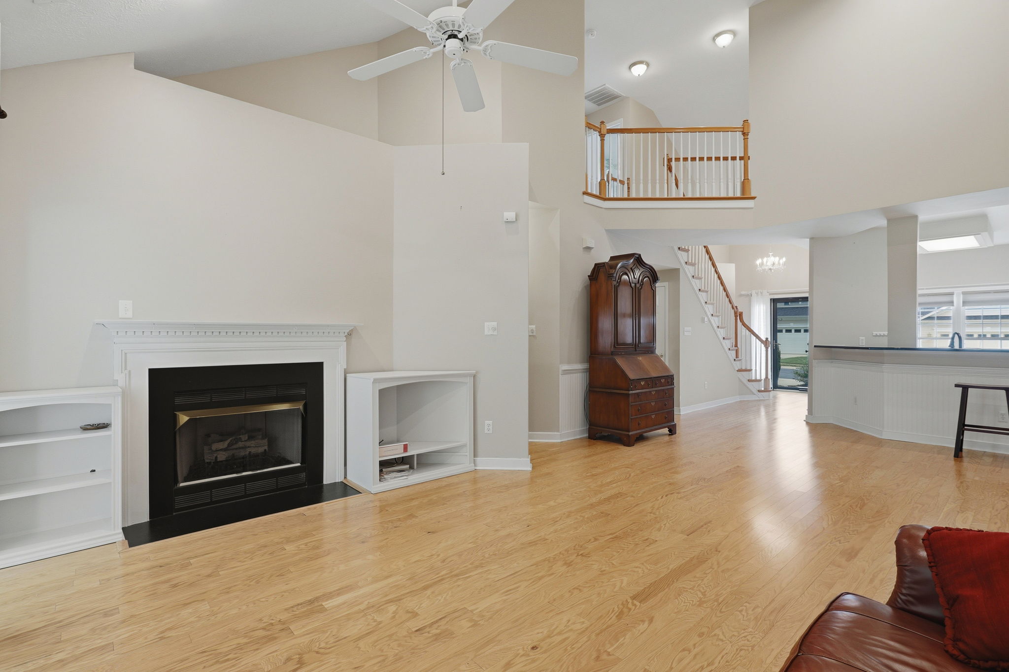 08-Living Room