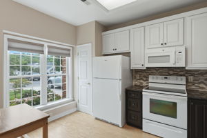 11-Kitchen