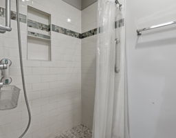 19-Primary Bath