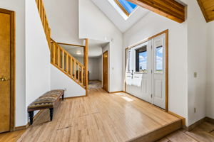  Photo 0