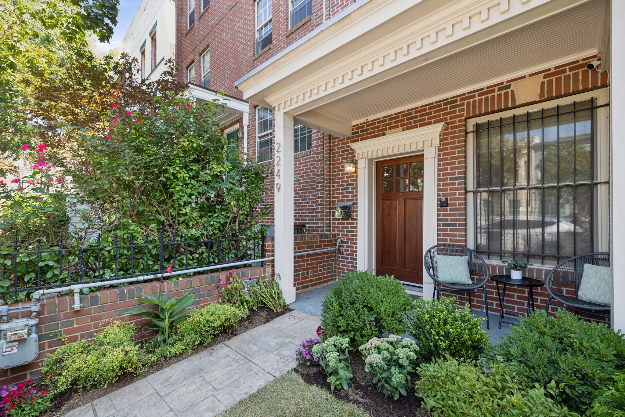 Covered Front Porch