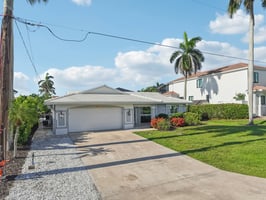 3rd St-S1608-005.jpg