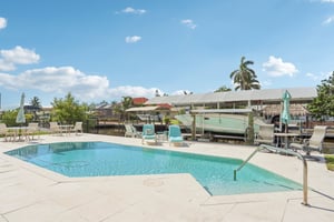 3rd St-S1608-033.jpg