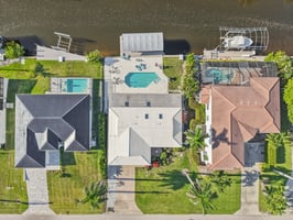 3rd St-S1608-058.jpg