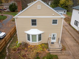  Photo 0