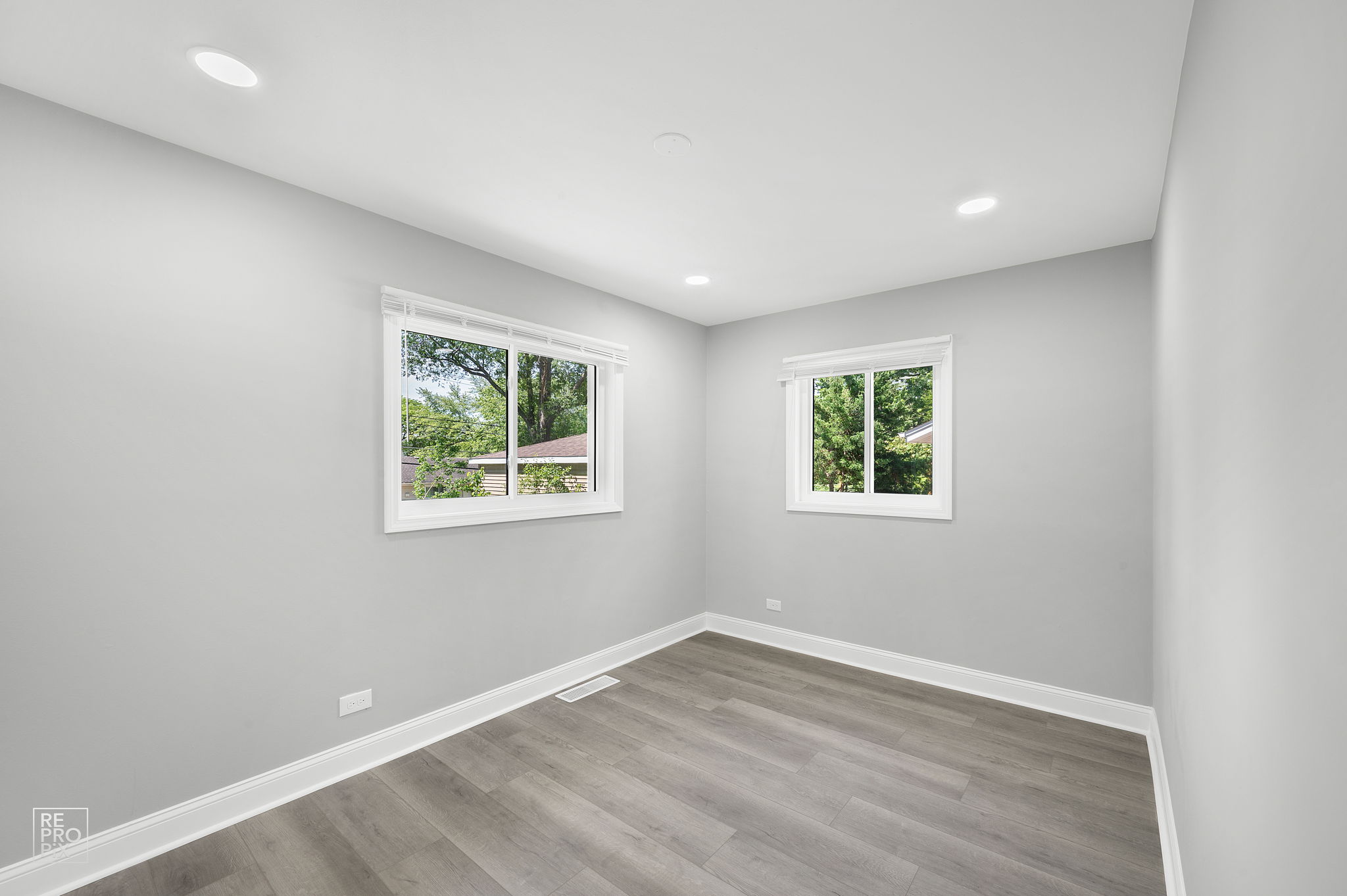 225 Bode Rd, Hoffman Estates, IL 60169_010