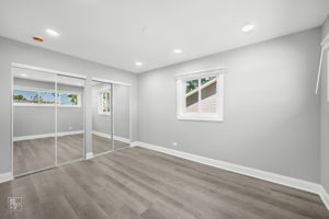 225 Bode Rd, Hoffman Estates, IL 60169_006