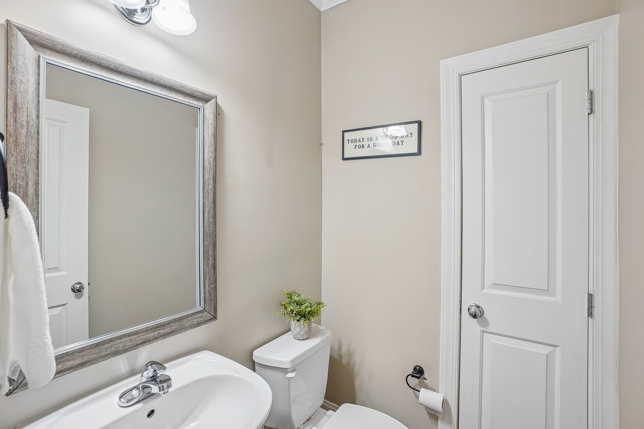 Brookberry Rd-S0807-022.jpg