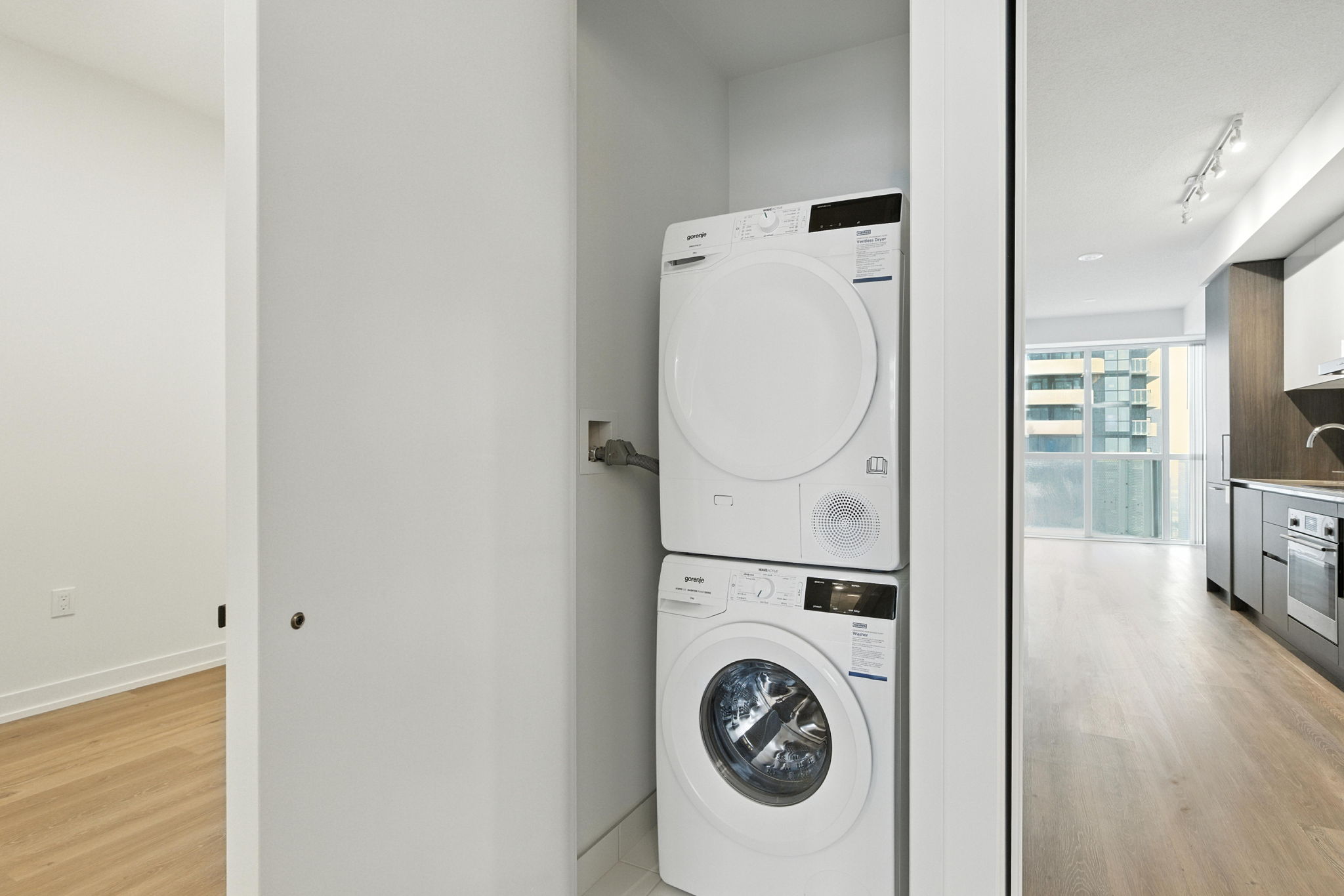 Vaughan property showcase — delivered property photograph 14