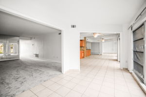 Sunroom into DR - 495A0457