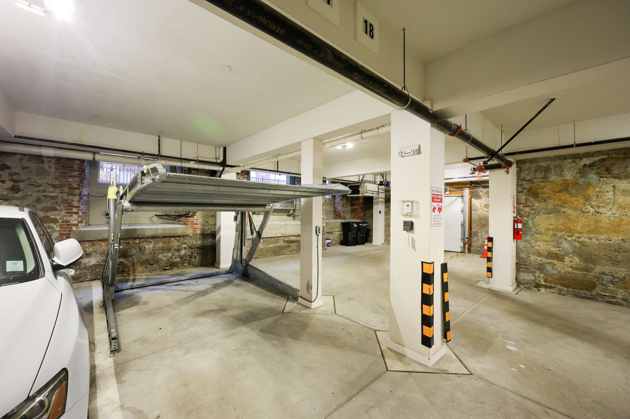 21 - Two Car Garage Parking with Lift