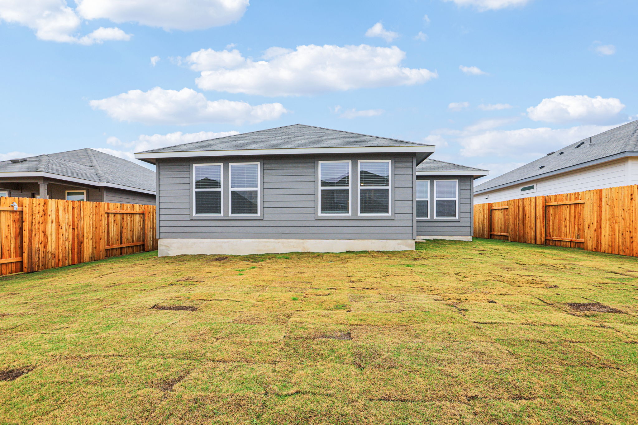 Austin - Eastern Wells - 225 Little Grn Trl, Jarrell, TX 76537 - 039