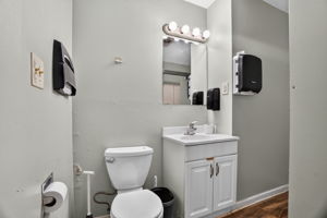  Photo 41