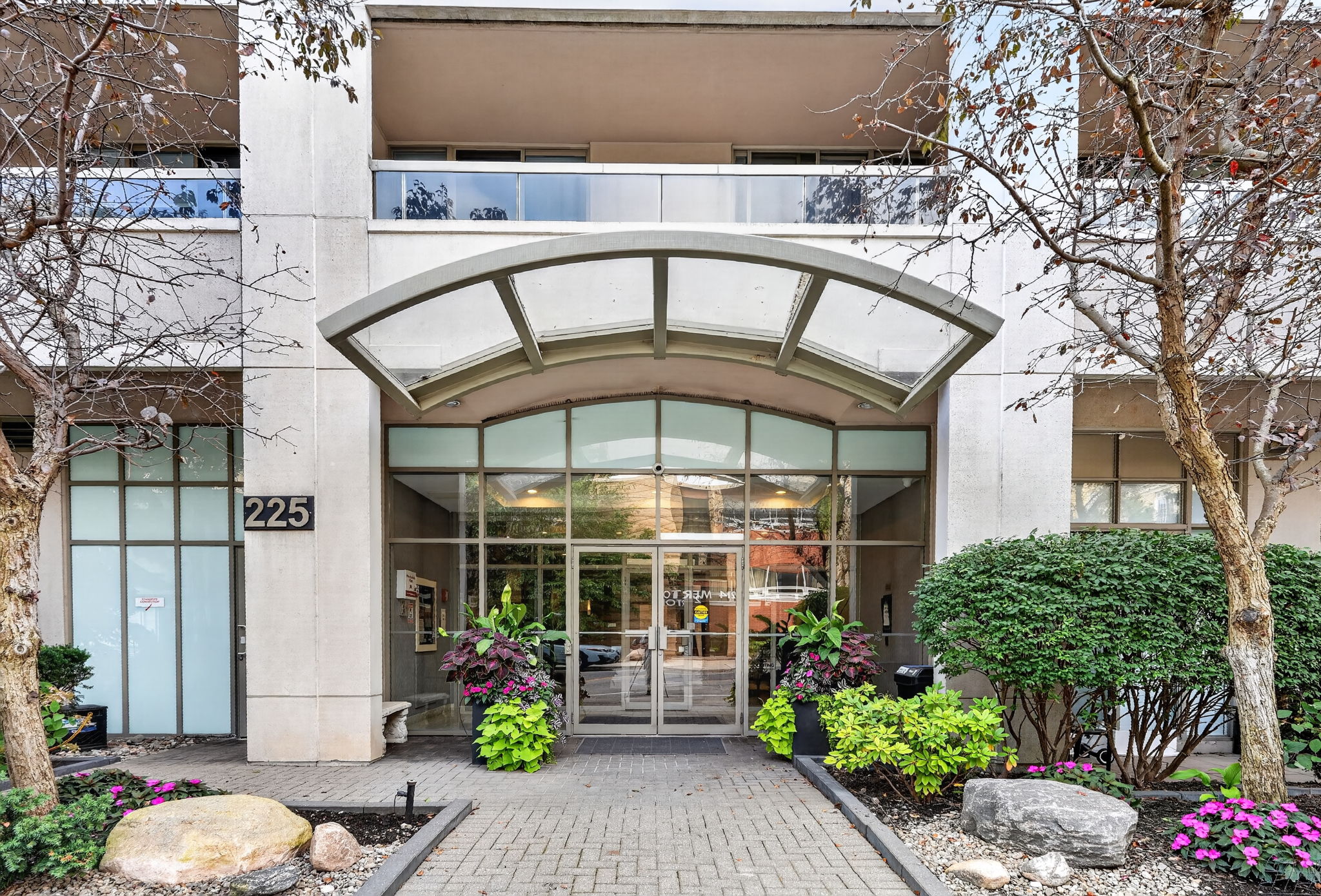 225 Merton St ste 501 Toronto, ON M4S 3H1