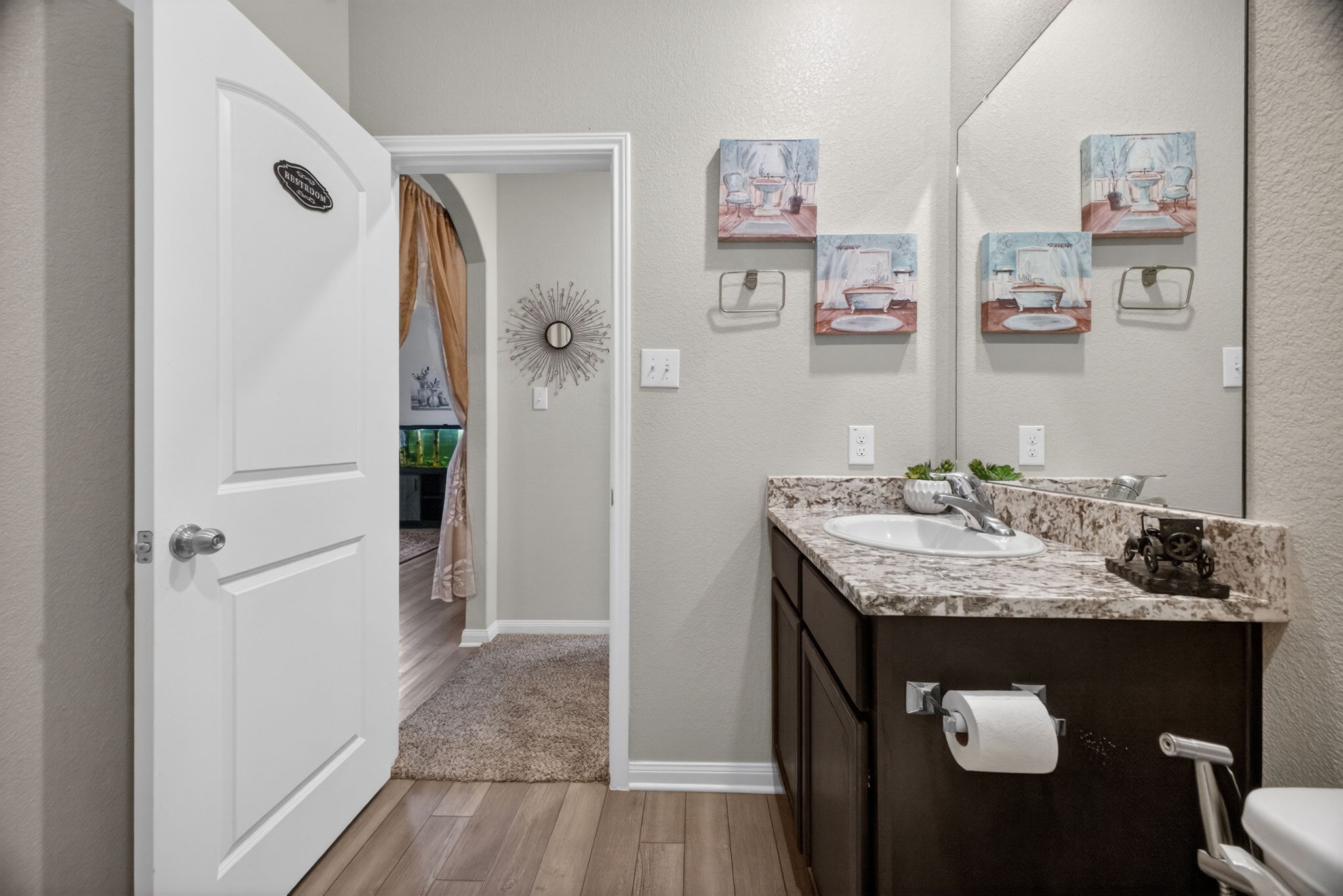  Photo 27