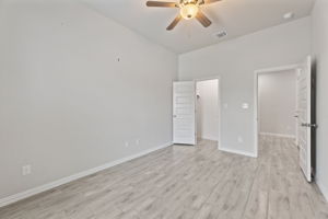 Other side of front bedroom