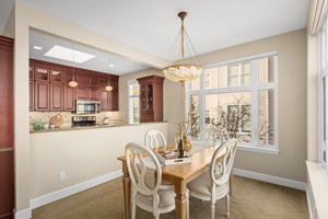 19. Dining room with view to kitchen