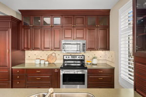 17. Kitchen view from dining room