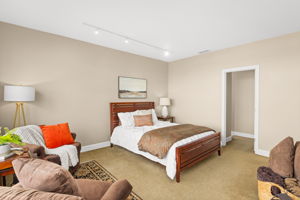 21. Primary Bedroom EnSuite