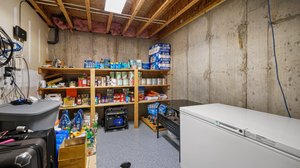  Photo 48