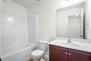 20-Hall Bath