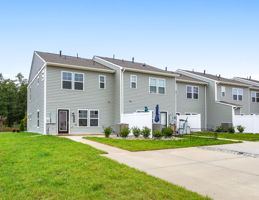 23-Exterior Back