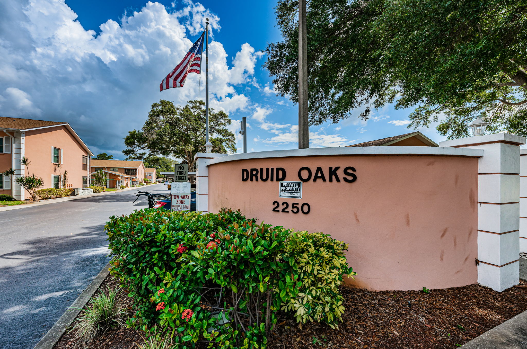 Druid Oaks Sign