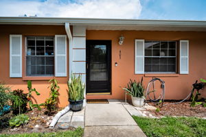 Front Exterior3