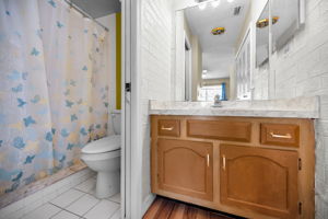 Primary Bathroom1a