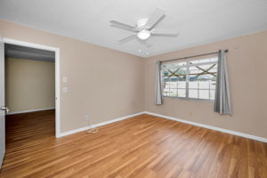 Primary Bedroom1b