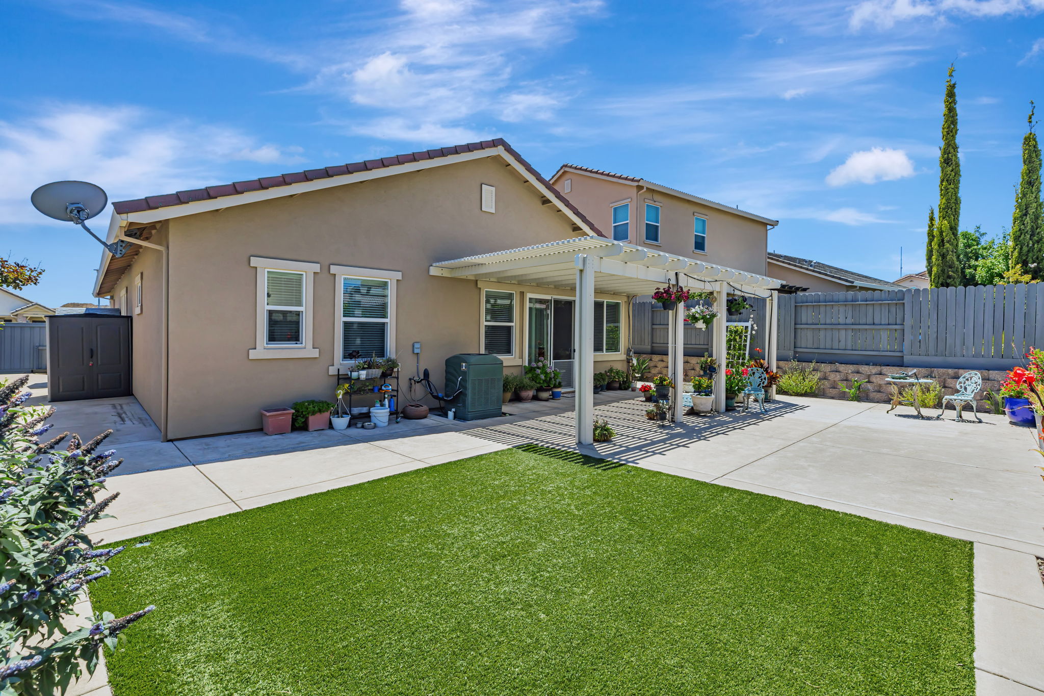 034_ 2250 Hayloft Dr