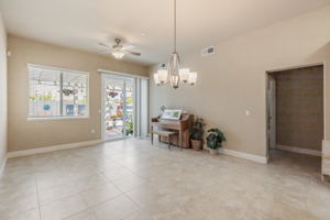 012_ 2250 Hayloft Dr