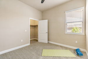 016_ 2250 Hayloft Dr
