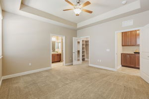 022_ 2250 Hayloft Dr