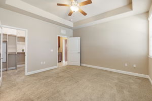 023_ 2250 Hayloft Dr