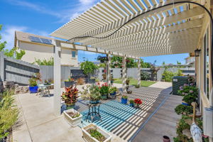 036_ 2250 Hayloft Dr