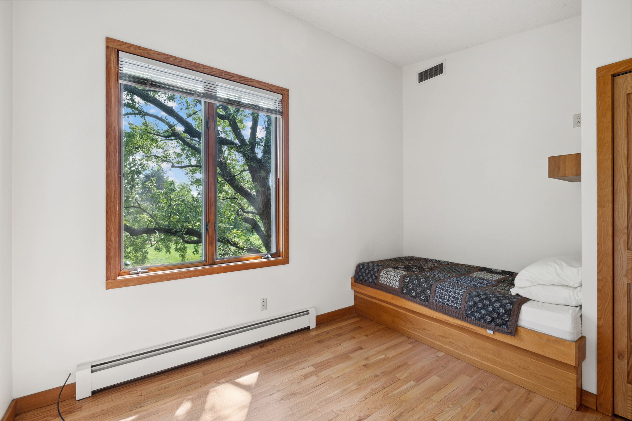 14_Interior