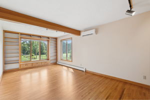 13_Interior