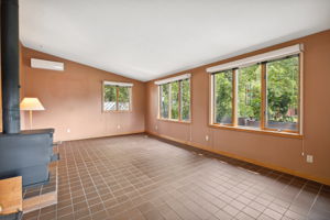 04_Interior