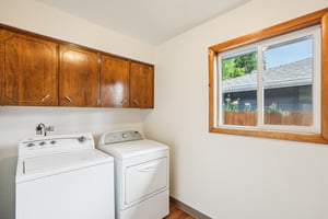 NE Grant St-021.jpg