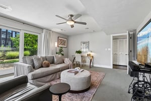 City View Dr-S2307-007.jpg