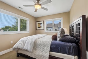 City View Dr-S2307-021.jpg