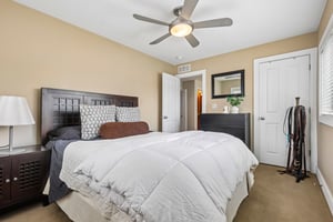 City View Dr-S2307-022.jpg