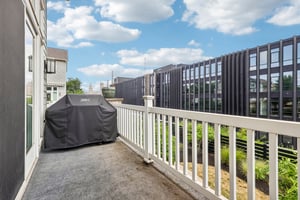 City View Dr-S2307-033.jpg